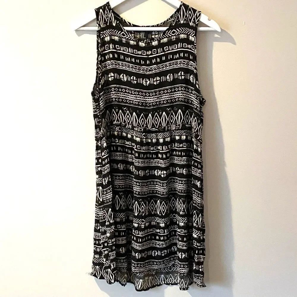 Forever 21 slip dress geometric shapes black